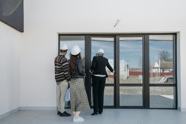 10 idées de papier peint originales pour la chambre de garçon